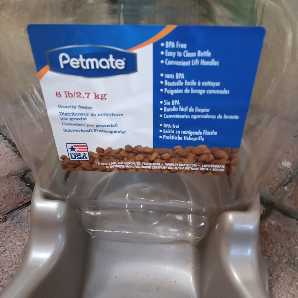 Petmate Gravity Feeder Cats & Dogs 6 lb - Picture 4 of 6